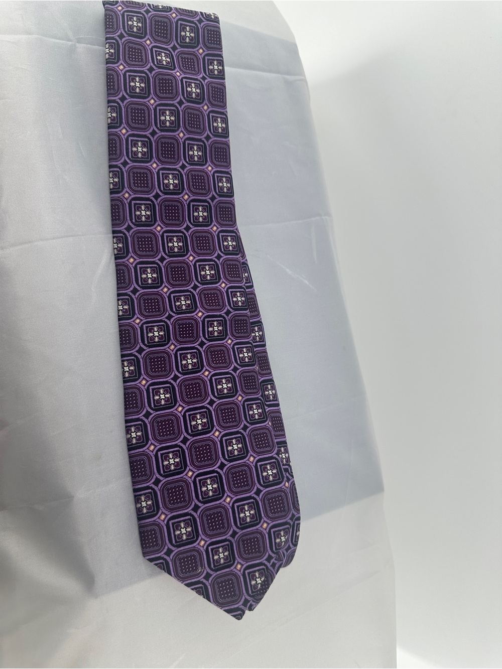 John w Nordstrom purple jacquard silk motif decal tie
